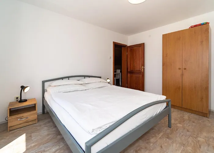 Stunning In With Wifi Apartman *